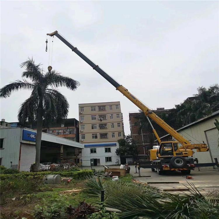 织金12吨吊车出租一天的收费标准是什么