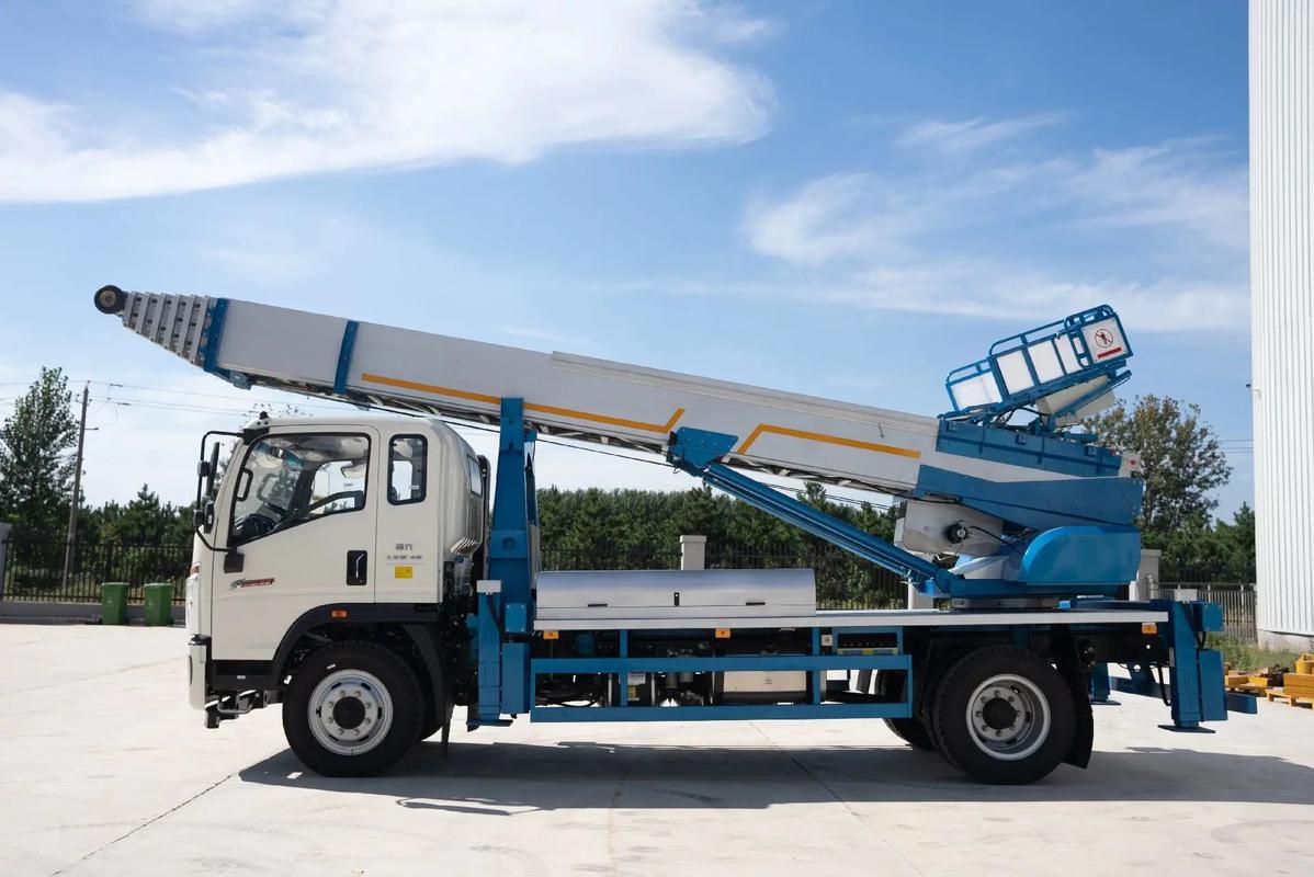 织金云梯上料车租赁费用