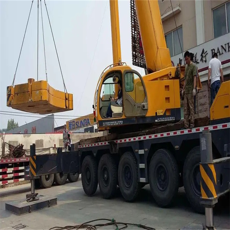 织金当地吊车出租|机器吊装|75吨|工厂搬迁服务